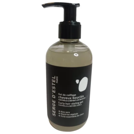 Gel de coiffage cheveux bouclés