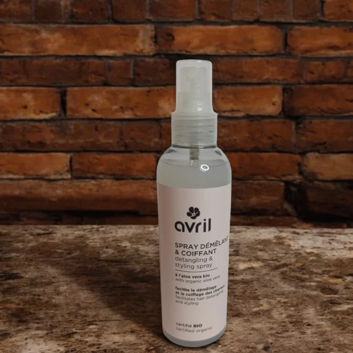 spray démêlant et coiffant